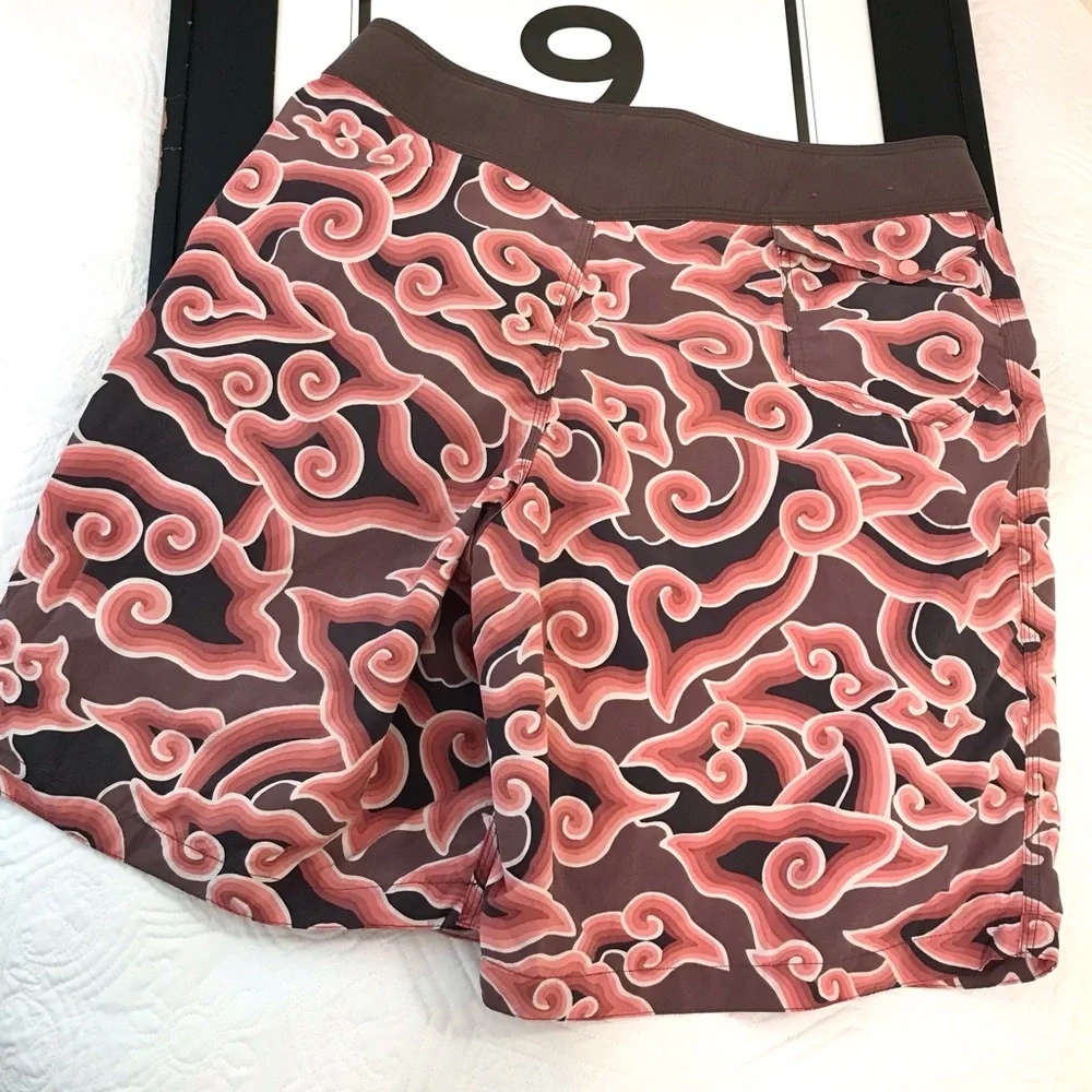 Vintage Patagonia Pataloha Board Shorts Megamendung Cloud Batik